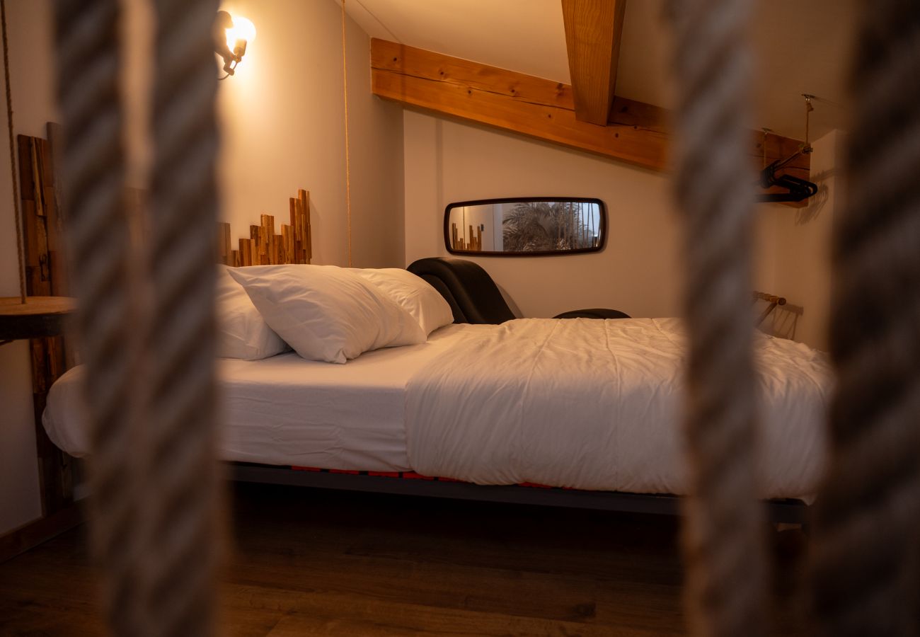 Apartment in Le Muy - L'Indiana, douche sensorielle 2/4 personnes