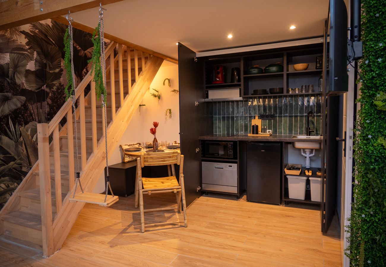 Apartment in Le Muy - L'Indiana, douche sensorielle 2/4 personnes