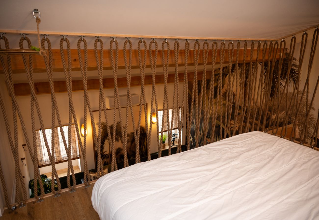 Apartment in Le Muy - L'Indiana, douche sensorielle 2/4 personnes