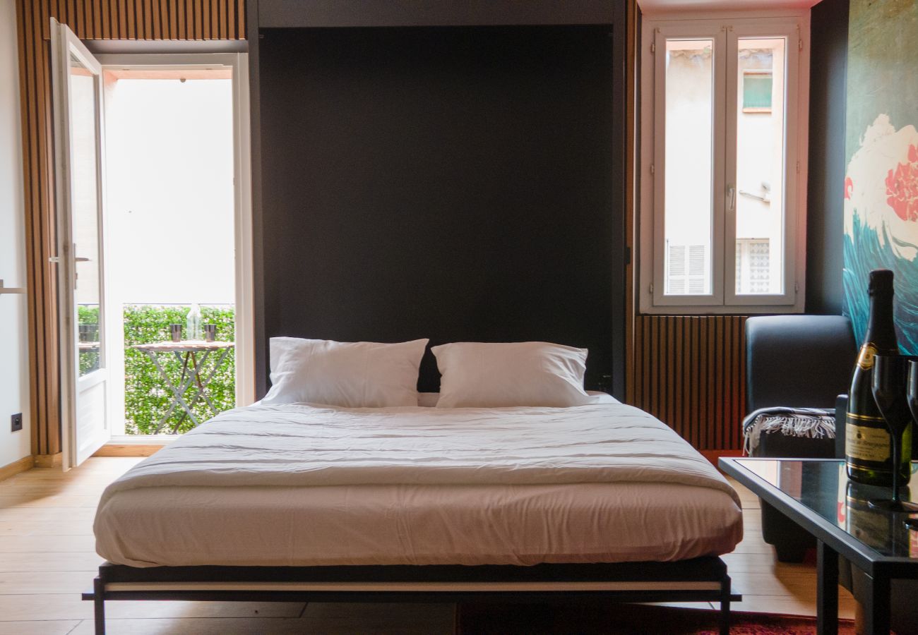 Apartment in Le Muy - Le Ryokan douche sensorielle 2/4 personnes