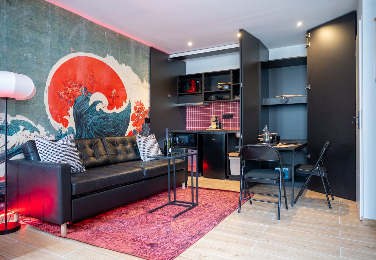 Appartement à Le Muy - Le Ryokan douche sensorielle 2/4 personnes